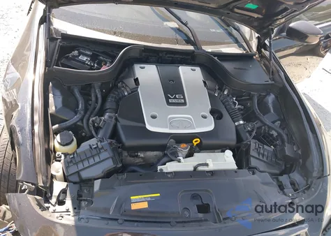 2015 Infiniti Q40 z USA, uszkodzony, nr VIN JN1CV6AP2FM502848